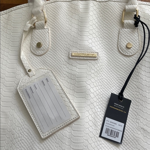 Garment Bag for Travel Faux Leather - Picture 9 of 12